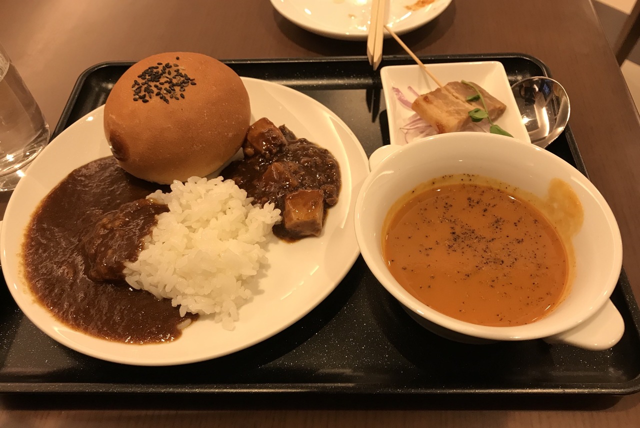 羽田空港発着 日本航空 Jal 利用 羽田 ロンドン間 アイスランド紀行６日間 オーロラ観賞計３回のチャンス 羽田ーロンドン ロンドン イギリス の旅行記 ブログ By ねっこさん フォートラベル
