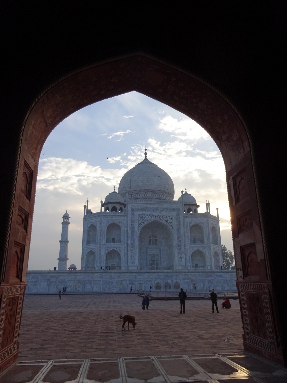 イラン人夫との初めてのインド旅行2 アグラ インド の旅行記 ブログ By Penguinさん フォートラベル
