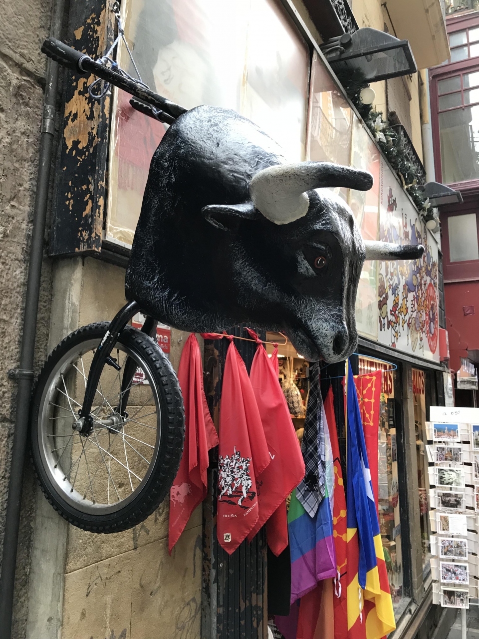 パンプローナ 旅するスペイン語 を巡る旅 パンプローナ スペイン の旅行記 ブログ By Nitarikujiraさん フォートラベル パンプローナ 旅するスペイン語 を巡る旅 パンプローナ スペイン の旅行記 ブログ By Nitarikujiraさん フォートラベル