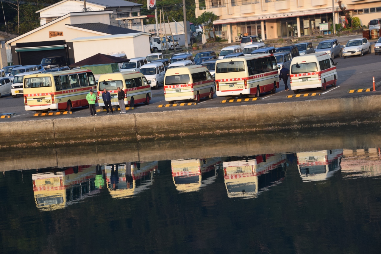驚きの路線バスが新聞配達と観光案内 加計呂麻島 奄美大島 鹿児島県 の旅行記 ブログ By 所在不定さん フォートラベル