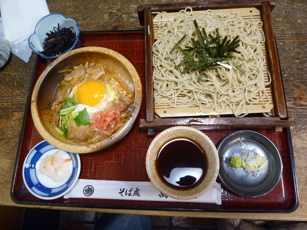 東府中 府中散策 蕎麦屋 萬蔵庵 府中の森芸術劇場 平和通り 府中の森公園 府中桜通り 馬場大門ケヤキ並木 大國魂神社 旧甲州街道 夕食は姉の家で 18 02 28 国立 府中 稲城 東京 の旅行記 ブログ By 台湾見聞録さん フォートラベル