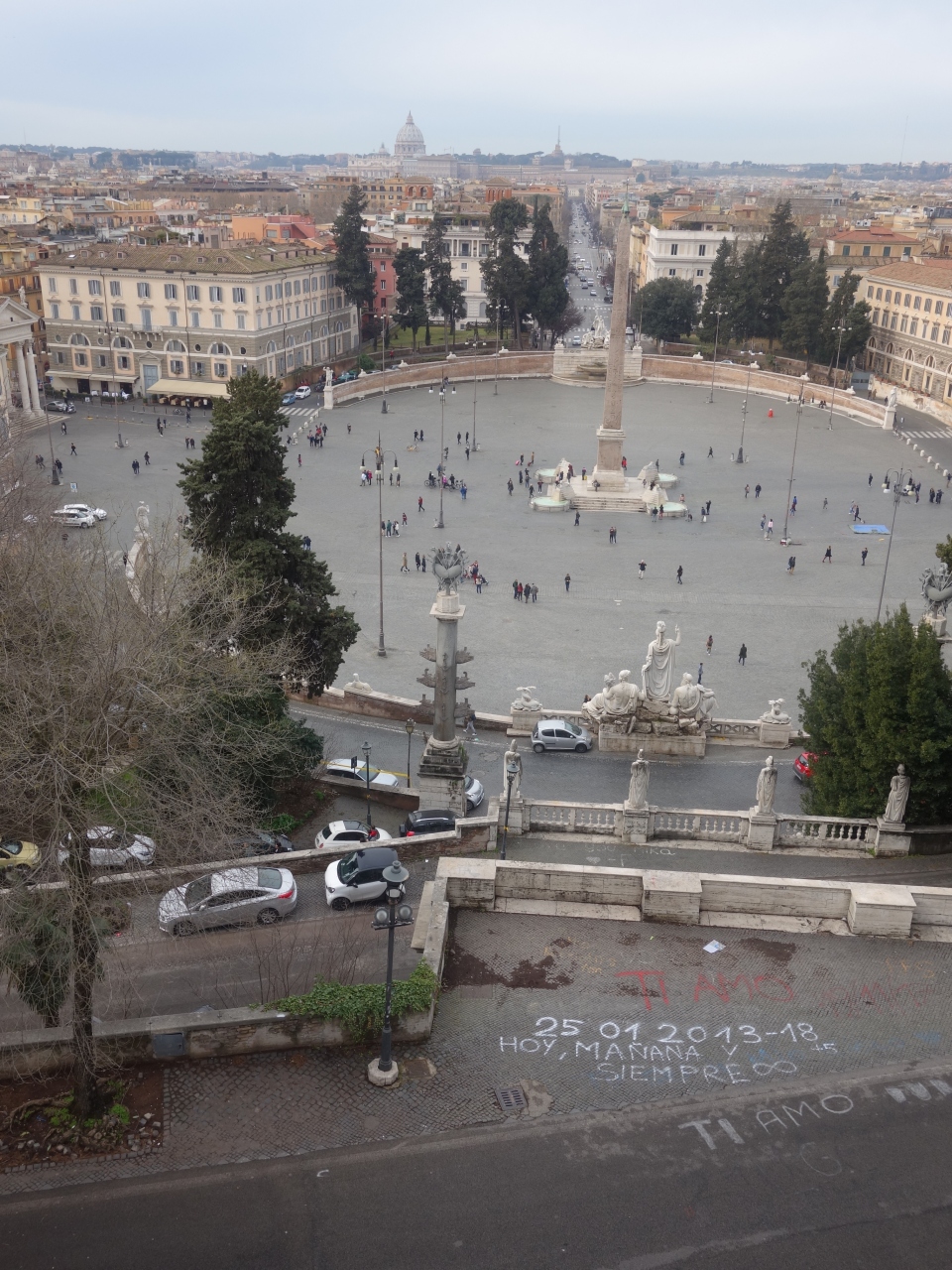 ポポロ広場を散策 カラヴァッジョは見れなかった 日曜日ですもの ローマ イタリア の旅行記 ブログ By Nomonomoさん フォートラベル ポポロ広場を散策 カラヴァッジョは見れなかった 日曜日ですもの ローマ イタリア の旅行記 ブログ By Nomonomoさん フォートラベル