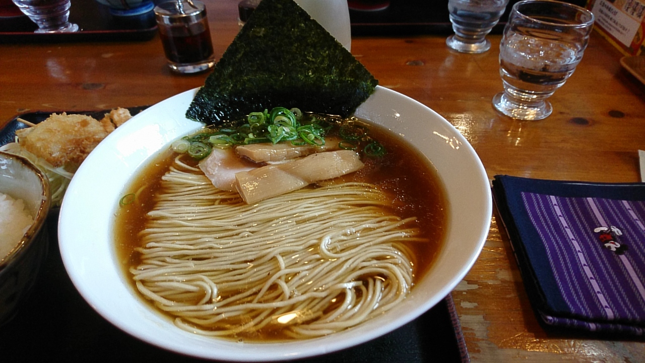 本厚木で 昭和レトロなラーメン屋さん 厚木 神奈川県 の旅行記 ブログ By しゅいぐーさん フォートラベル