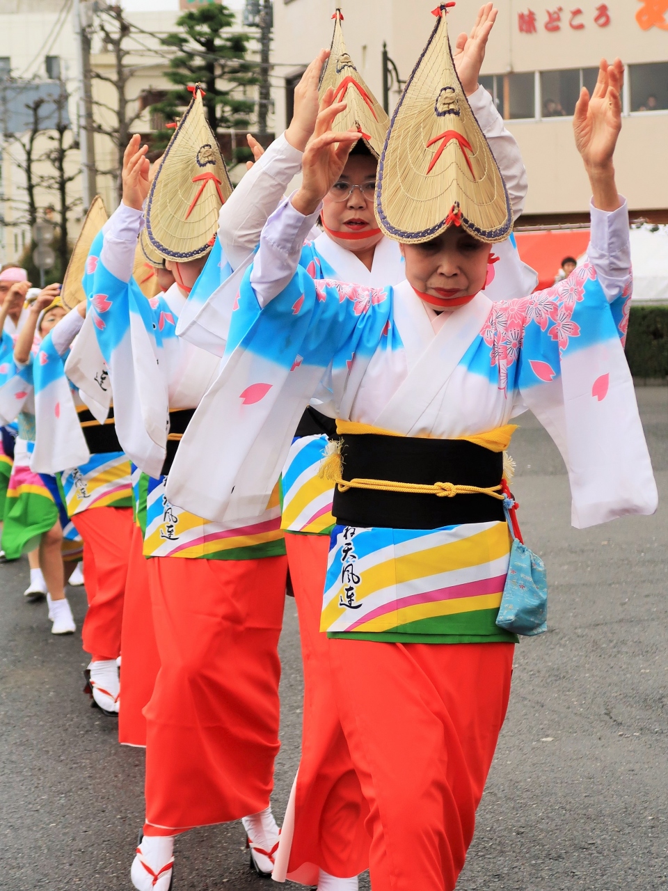 日立 9 日立さくらまつり 郷土芸能 踊り子パレード 阿波踊りの連も参加して 日立 茨城県 の旅行記 ブログ By マキタン２さん フォートラベル