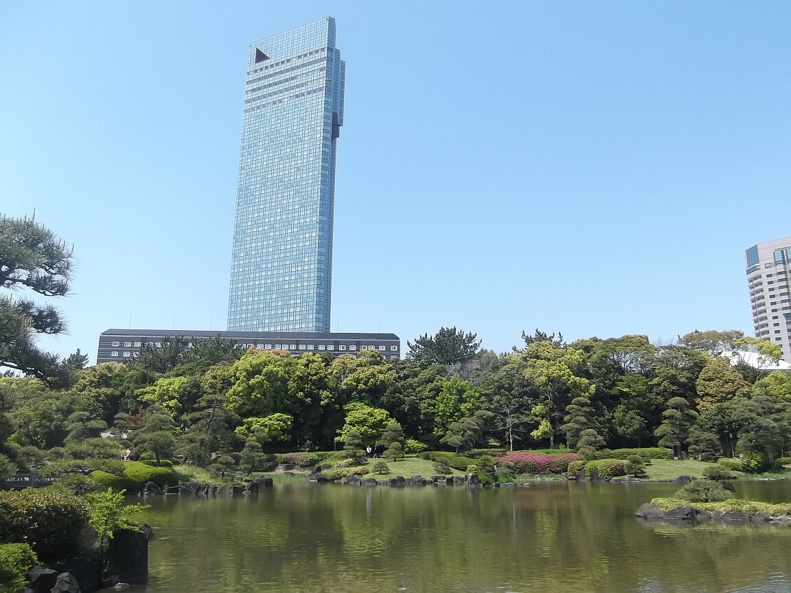 幕張に10年ぶりに行ったら高層ビルが立ち並び変貌していた 50階の高層ホテルの名前は驚きだった 幕張 千葉県 の旅行記 ブログ By Empenguinさん フォートラベル