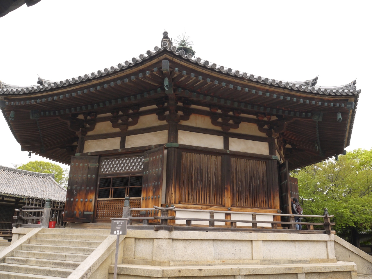 18年 奈良旅行 2日目は定期観光バスに乗って法隆寺 西ノ京を巡ります 斑鳩 法隆寺周辺 奈良県 の旅行記 ブログ By チューぱぱさん フォートラベル 18年 奈良旅行 2日目は定期観光バスに乗って法隆寺 西ノ京を巡ります 斑鳩 法隆寺周辺 奈良県 の旅行記 ブログ By チューぱぱさん フォートラベル