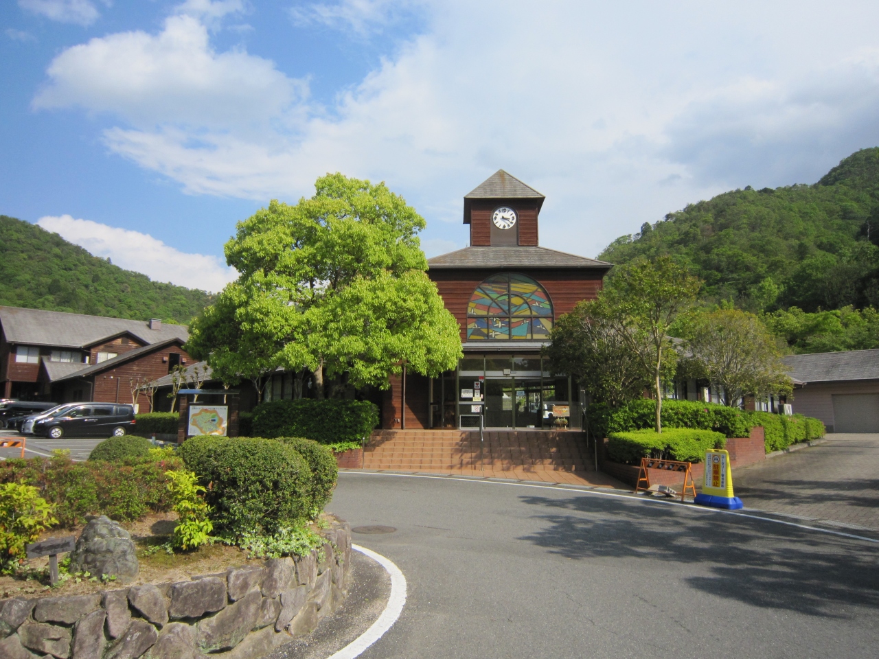 公園 キャンプ オート 時計 丘 場 の 日