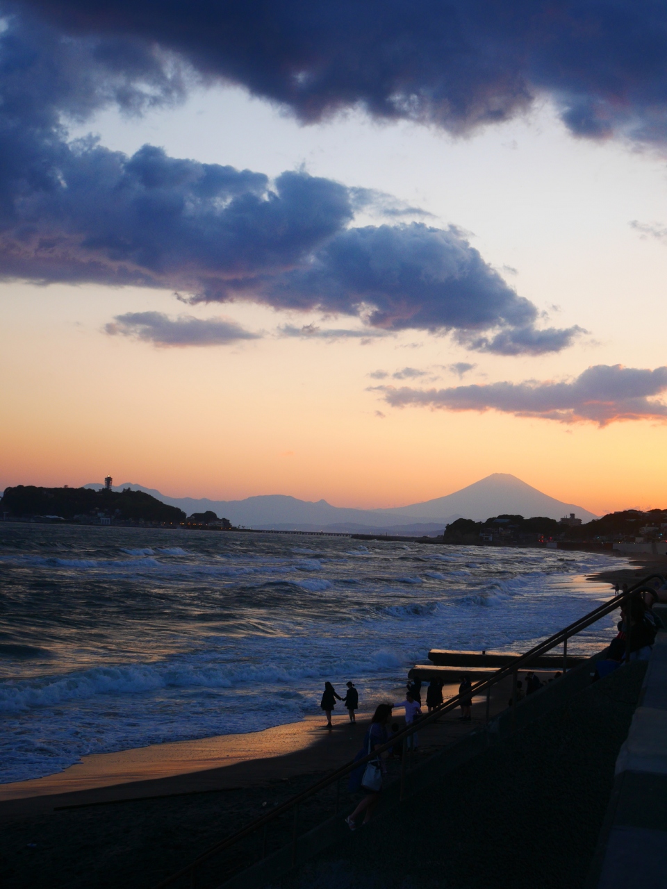 連休最後 癒しを求めて七里ヶ浜へ 神奈川県の旅行記 ブログ By Yasakiさん フォートラベル