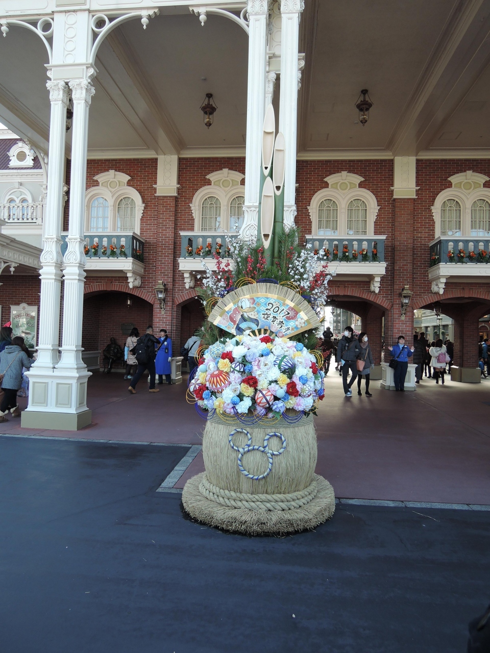 17新年ディズニーランド 東京ディズニーリゾート 千葉県 の旅行記 ブログ By Puchipuchi1994さん フォートラベル 17新年ディズニーランド 東京ディズニーリゾート 千葉県 の旅行記 ブログ By Puchipuchi1994さん フォートラベル