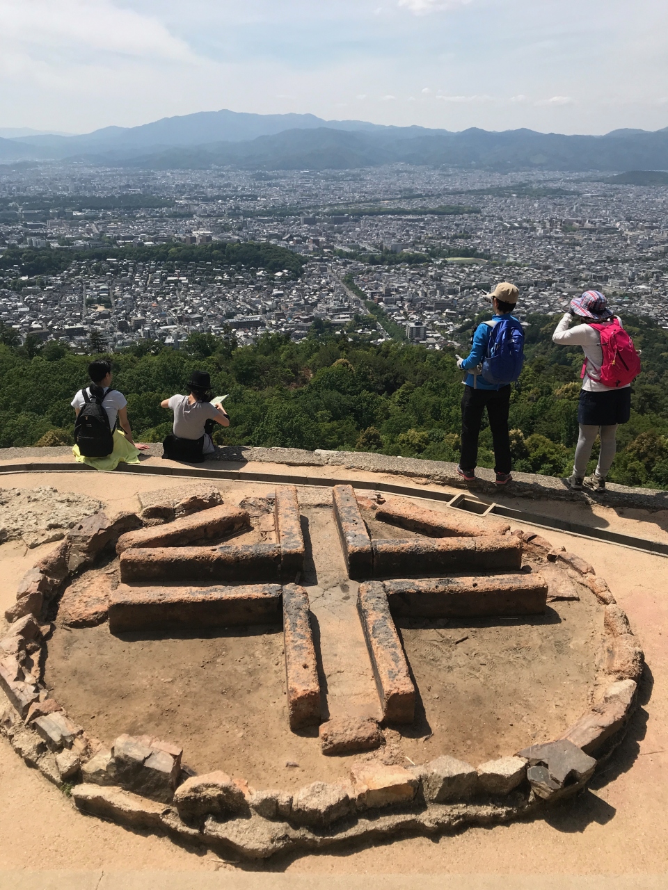 大文字山登山 なめてたら遭難しそうになった件 東山 祇園 北白川 京都 の旅行記 ブログ By Toroppeさん フォートラベル