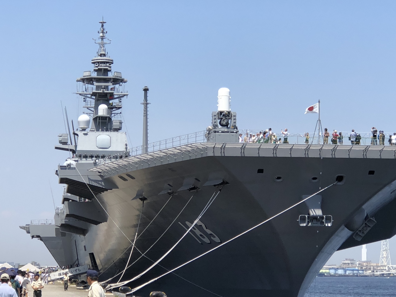 第37回 横浜開港祭 護衛艦いずも乗艦 横浜 神奈川県 の旅行記 ブログ By Momonga Bonさん フォートラベル