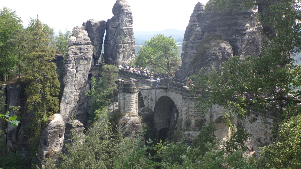 ドイツ大周遊 37 断崖絶壁の景勝地 エルベ川渓谷のバスタイの観光 ザクセン州 ドイツ の旅行記 ブログ By Hn11さん フォートラベル ドイツ大周遊 37 断崖絶壁の景勝地 エルベ川渓谷のバスタイの観光 ザクセン州 ドイツ の旅行記 ブログ By Hn11さん フォートラベル