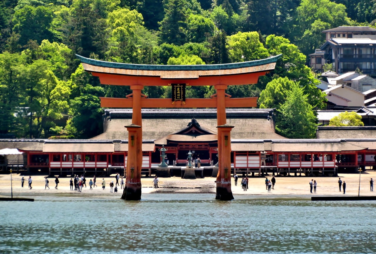 18 大人の修学旅行 広島へ 3 世界遺産 神宿る宮島 宮島 厳島神社 広島県 の旅行記 ブログ By Akemi さん フォートラベル 18 大人の修学旅行 広島へ 3 世界遺産 神宿る宮島 宮島 厳島神社 広島県 の旅行記 ブログ By Akemi さん フォートラベル