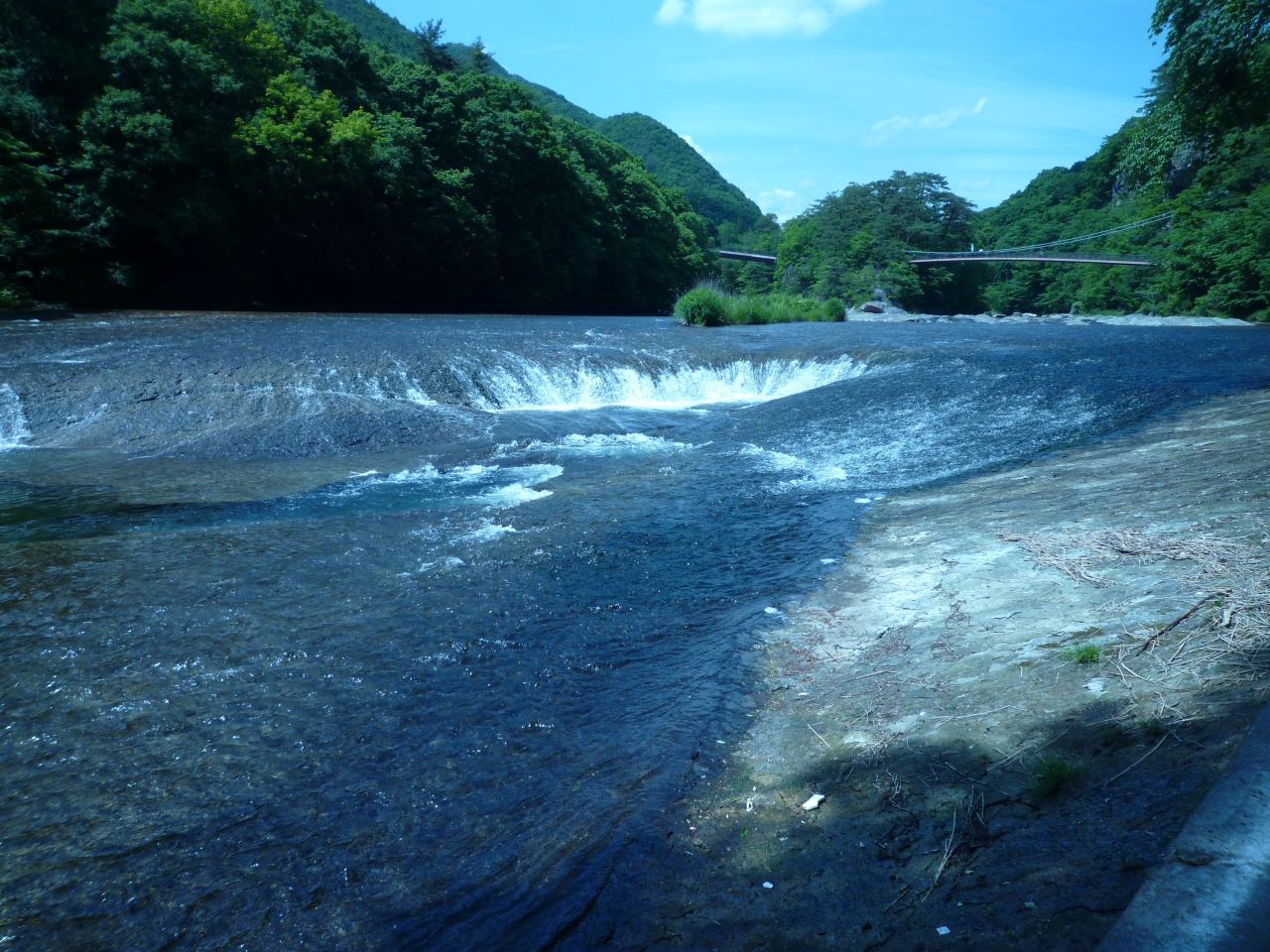 草津 鬼怒川名湯めぐりと世界遺産日光東照宮３日間 吹割の滝 沼田 群馬県 の旅行記 ブログ By Unotvxqさん フォートラベル