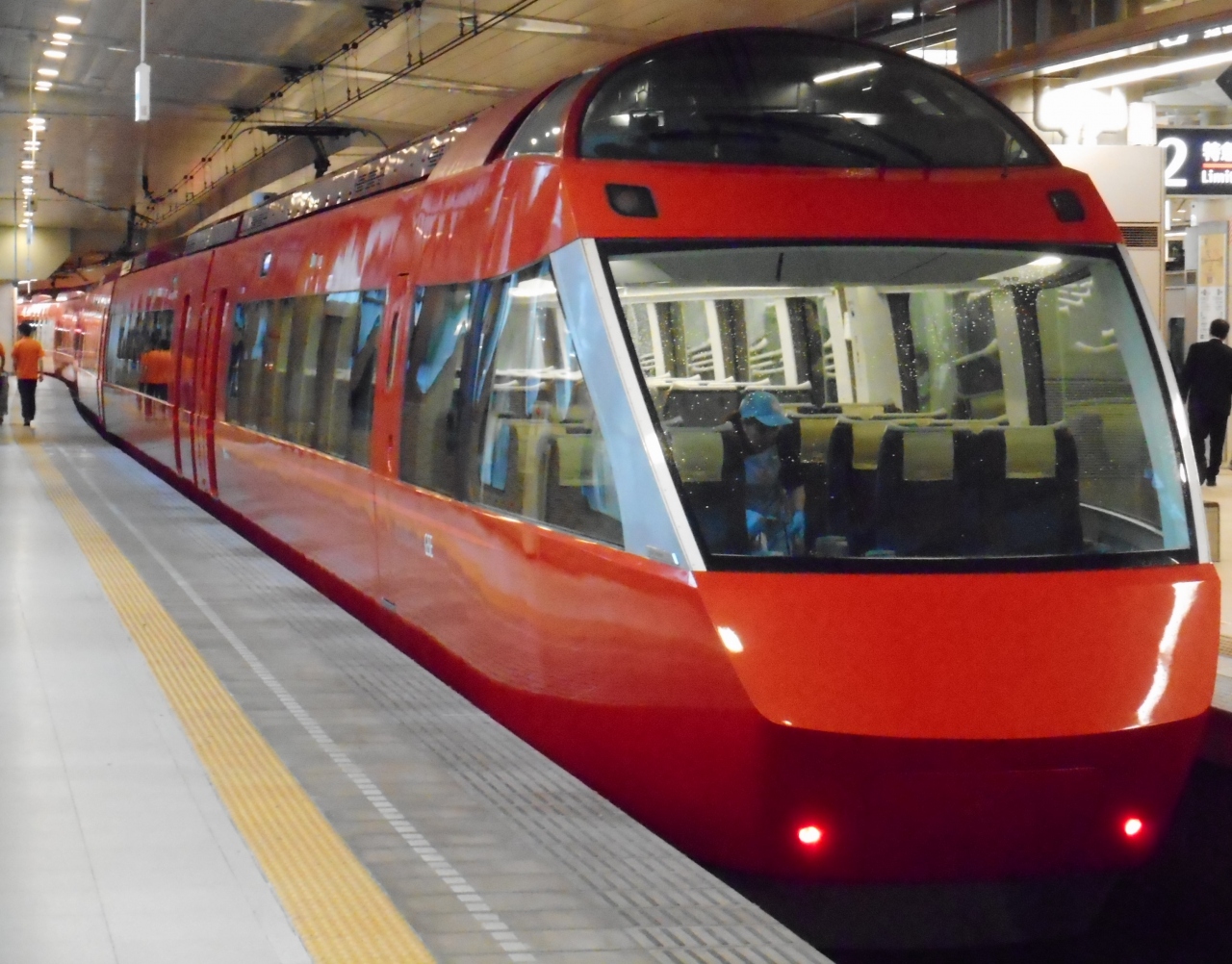 ２０１８年 梅雨の箱根 新型ロマンスカー ｇｓｅ にて帰京 箱根湯本温泉 神奈川県 の旅行記 ブログ By ぱいぐさん フォートラベル