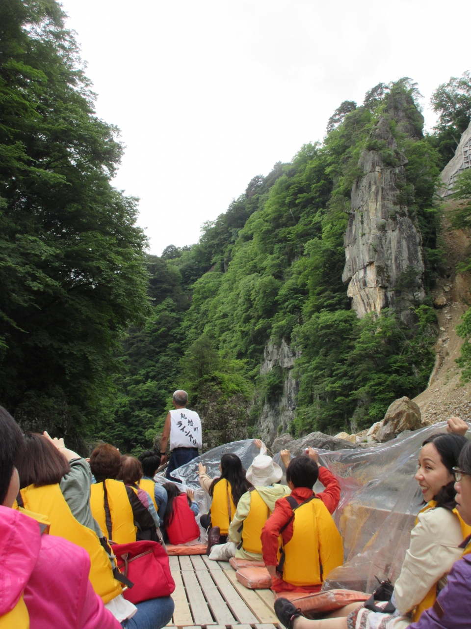 新緑眩しい鬼怒川渓谷川下り 鬼怒川温泉 栃木県 の旅行記 ブログ By Orangeさん フォートラベル
