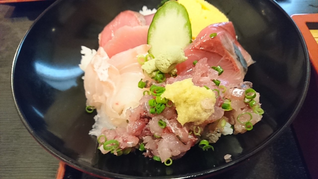 小田原で美味しいお魚を食べる 蕎麦も 小田原 神奈川県 の旅行記 ブログ By しゅいぐーさん フォートラベル