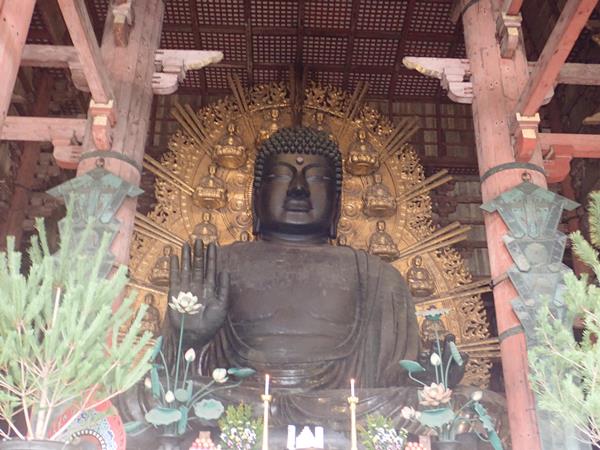 京都奈良へ １４ 奈良東大寺の大仏 遠い昔の修学旅行を思い出します 奈良市 奈良県 の旅行記 ブログ By Happinさん フォートラベル