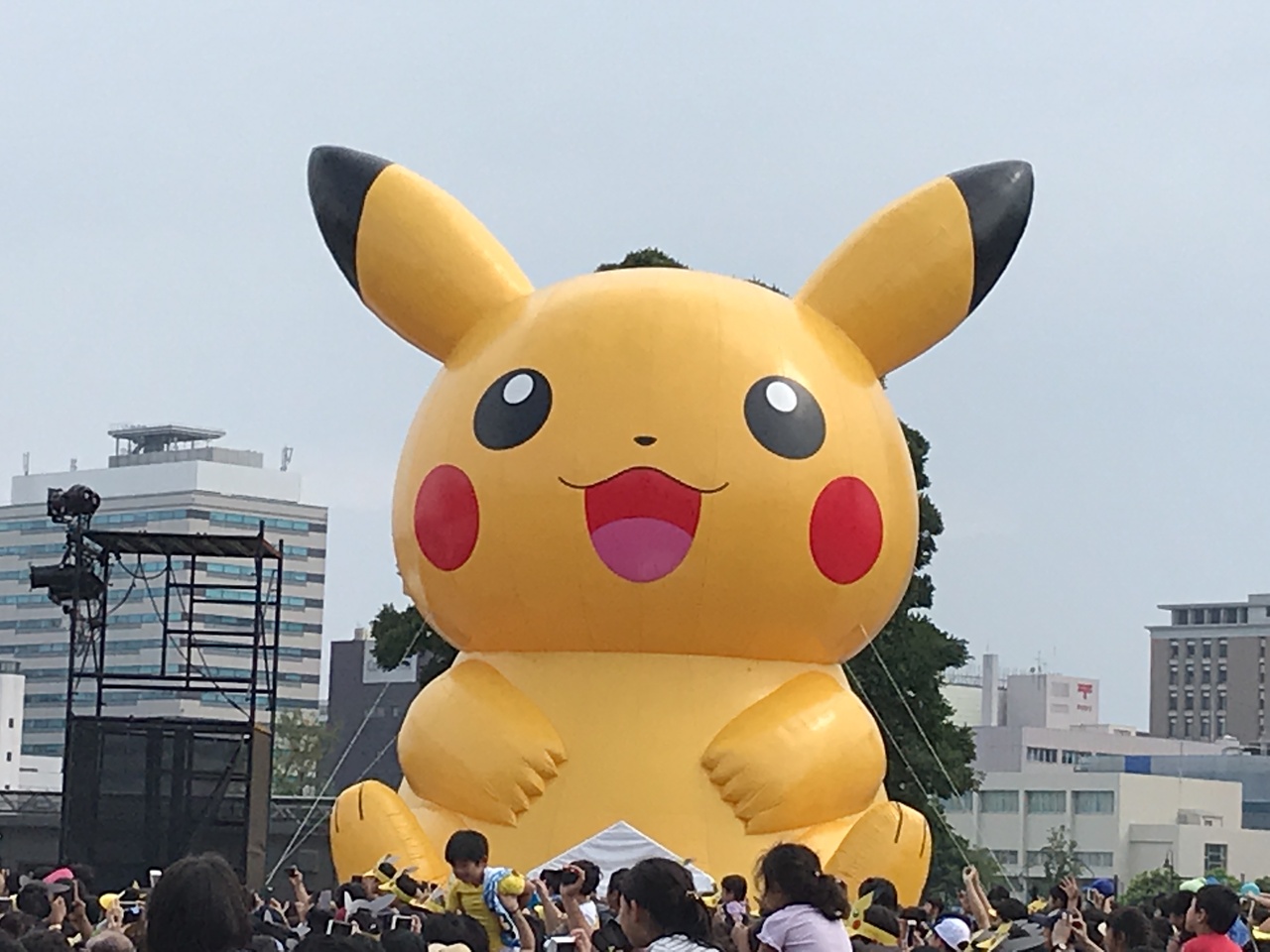 ピカチュウ大量発生チュウ 今年はイーブイも 横浜 神奈川県 の旅行記 ブログ By Uni Mamaさん フォートラベル