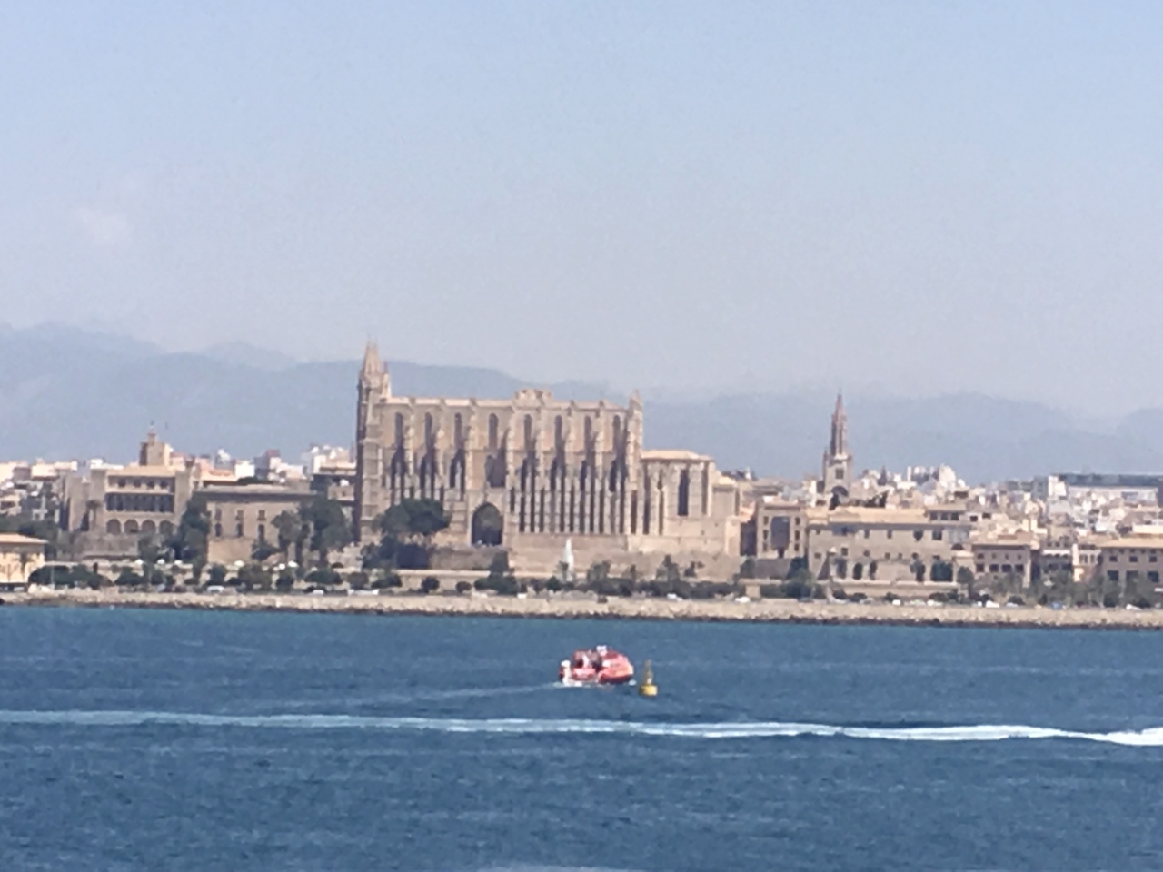 西地中海クルーズ5日目 パルマデマヨルカ マヨルカ島 マヨルカ島 スペイン の旅行記 ブログ By Frontfieldさん フォートラベル