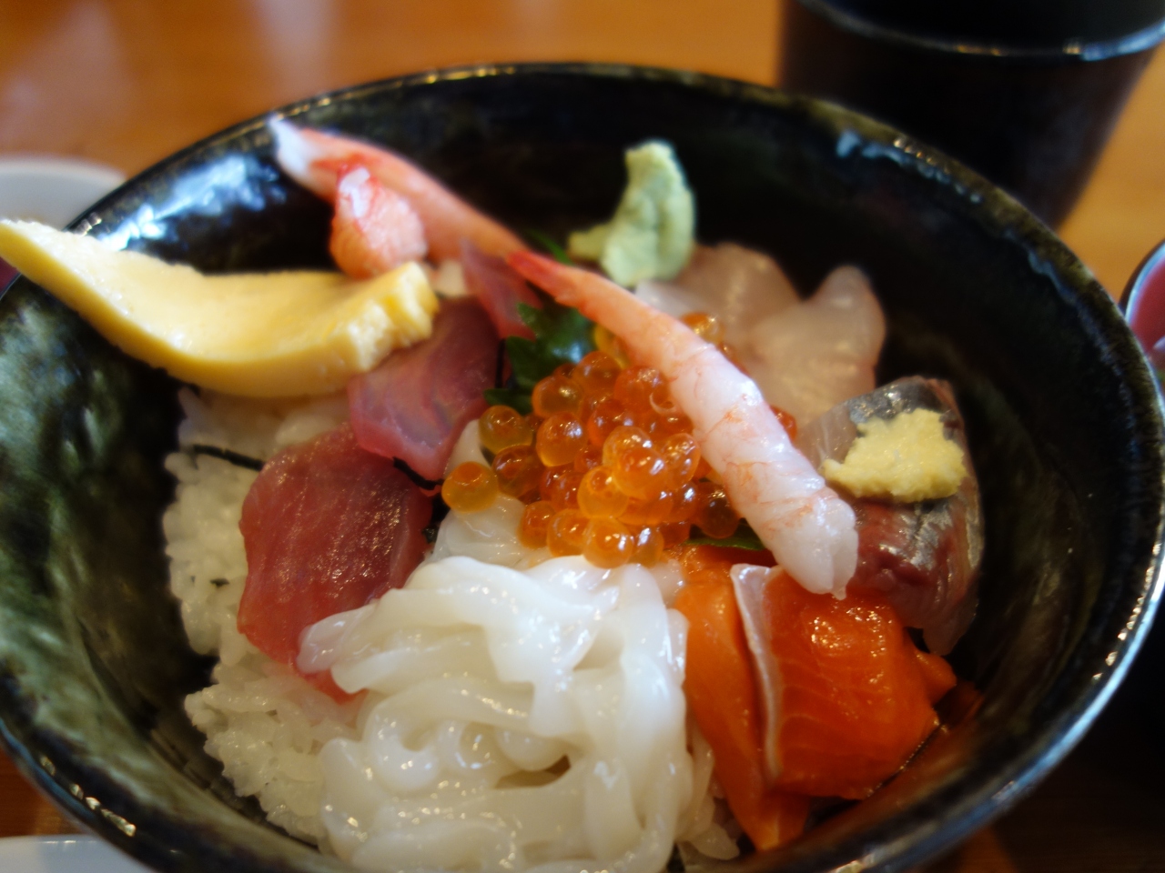 海 がないのに箱根港 そして 山 なのに海鮮丼 まあ いいじゃないですか 元箱根 芦ノ湖周辺 神奈川県 の旅行記 ブログ By Nomonomoさん フォートラベル