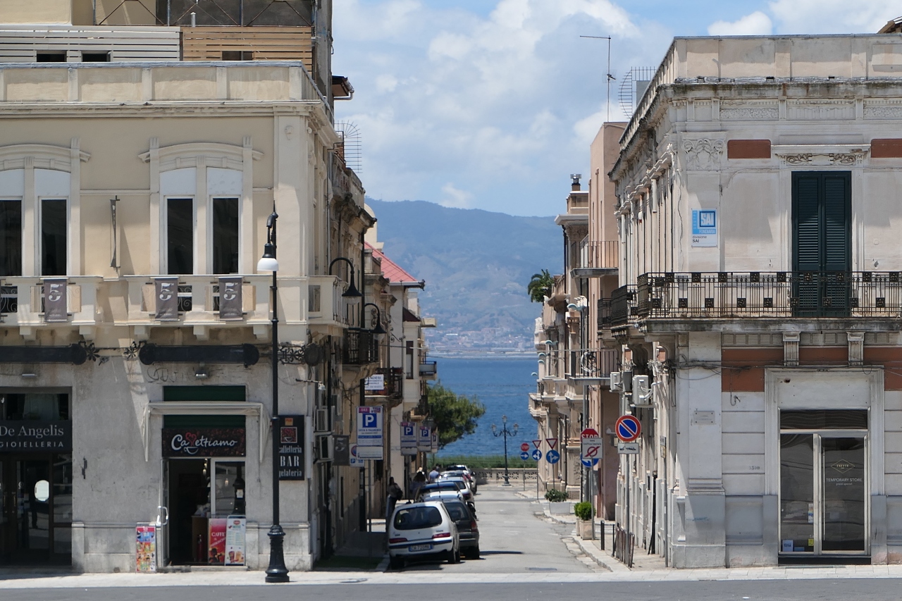 『美しき南イタリア旅行♪ Vol.92(第4日)☆Reggio di Calabria:レッジョ・ディ・カラブリア元旧市街 優雅な散歩♪』レジ