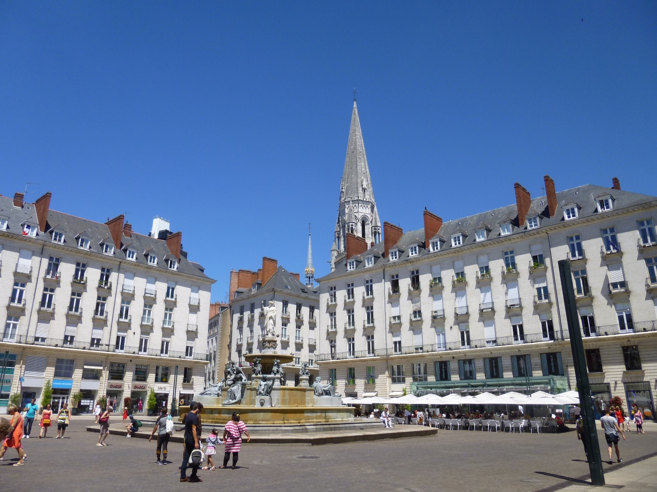 フランスレンタカー旅行 ナント フランス の旅行記 ブログ By Kei Go Goさん フォートラベル