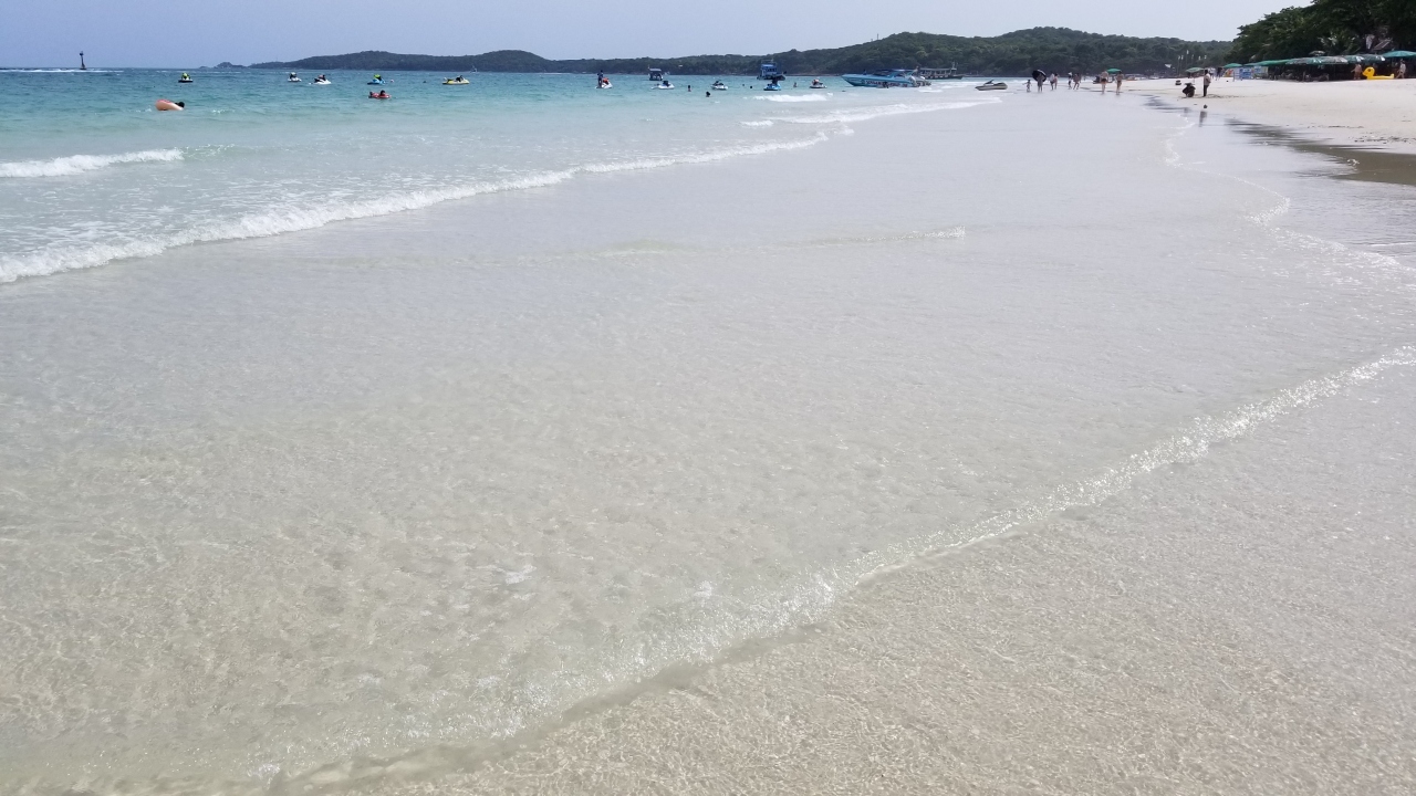 サメット島に行ってみました 出発から到着するまで サメット島 タイ の旅行記 ブログ By せりうさん フォートラベル