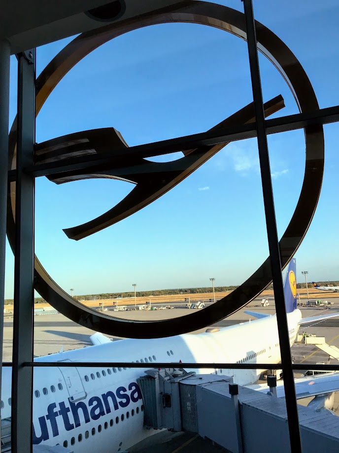 はじめてのスイス旅行 1日目 羽田空港からチューリッヒへ チューリッヒ スイス の旅行記 ブログ By アイザックさん フォートラベル はじめてのスイス旅行 1日目 羽田空港からチューリッヒへ チューリッヒ スイス の旅行記 ブログ By アイザックさん フォートラベル