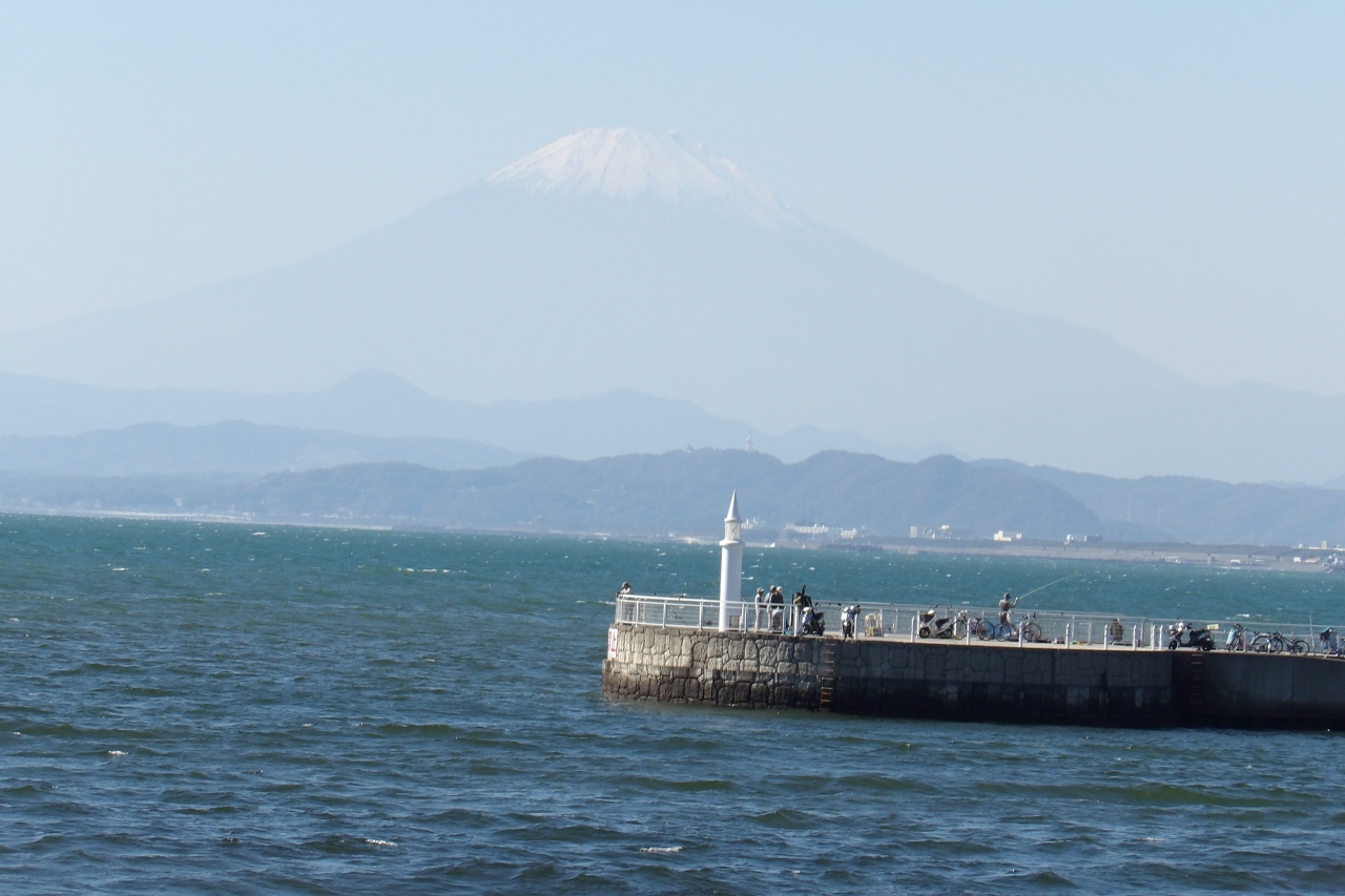 江の島弁天橋は富士山のビュースポット 藤沢 江ノ島 神奈川県 の旅行記 ブログ By ドクターキムルさん フォートラベル 江の島弁天橋は富士山のビュースポット 藤沢 江ノ島 神奈川県 の旅行記 ブログ By ドクターキムルさん フォートラベル