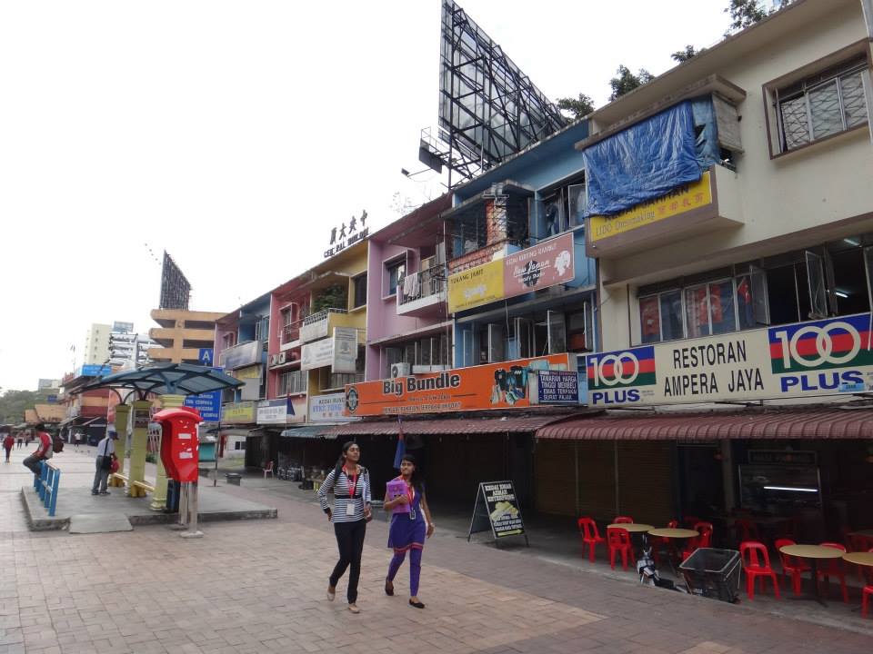 マレーシア一人旅 シンガポールからマレーシアのジョホールバルへ シンガポールへの再入国時に奇跡が起こる ジョホールバル マレーシア の旅行記 ブログ By 多摩川コナンさん フォートラベル マレーシア一人旅 シンガポールからマレーシアのジョホールバルへ シンガポールへの再入国時に奇跡が起こる ジョホールバル マレーシア の旅行記 ブログ By 多摩川コナンさん フォートラベル