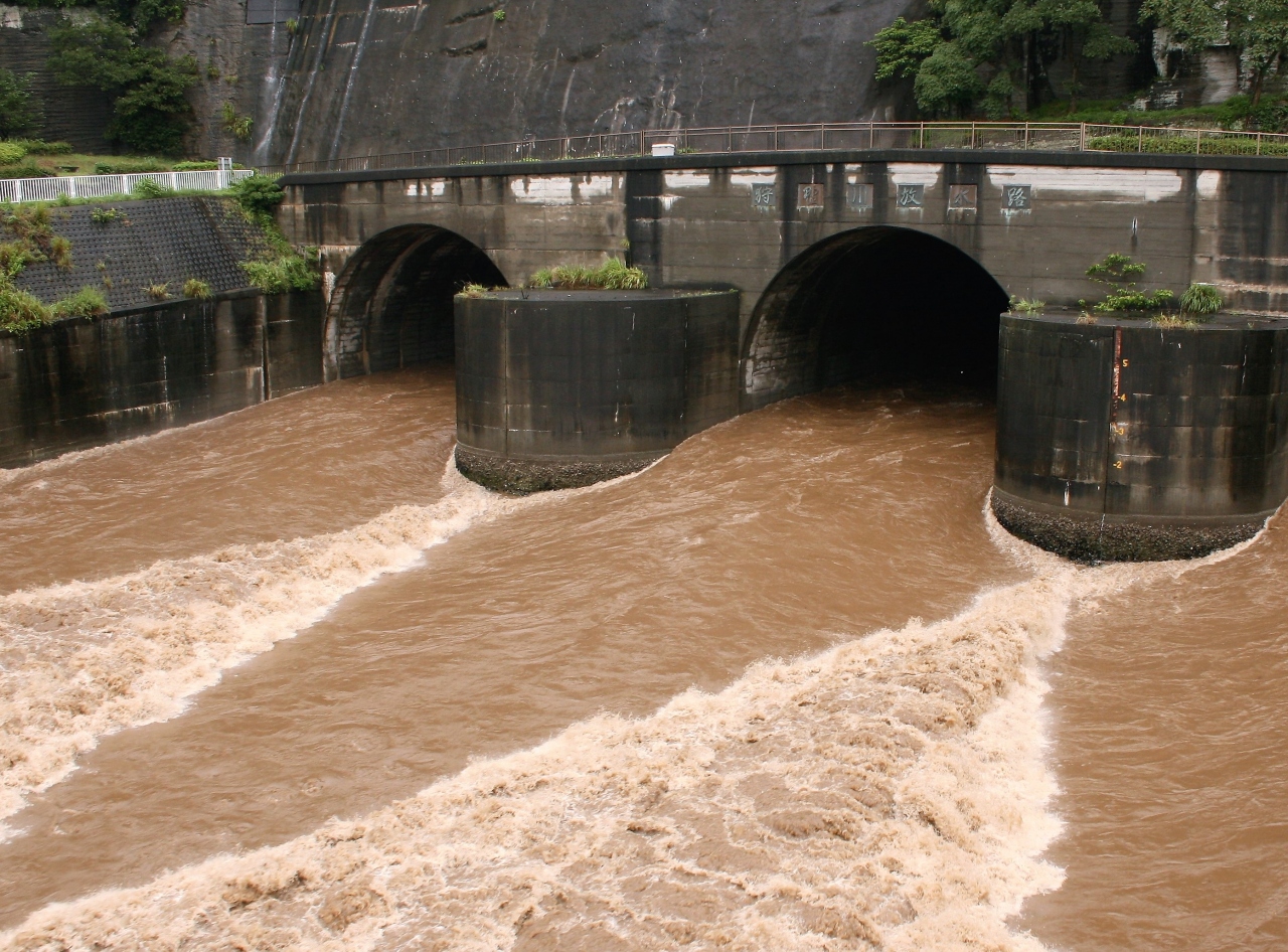 狩野川放水路 見学 と 悲しいお知らせ 伊豆長岡温泉 静岡県 の旅行記 ブログ By ほいみさん フォートラベル