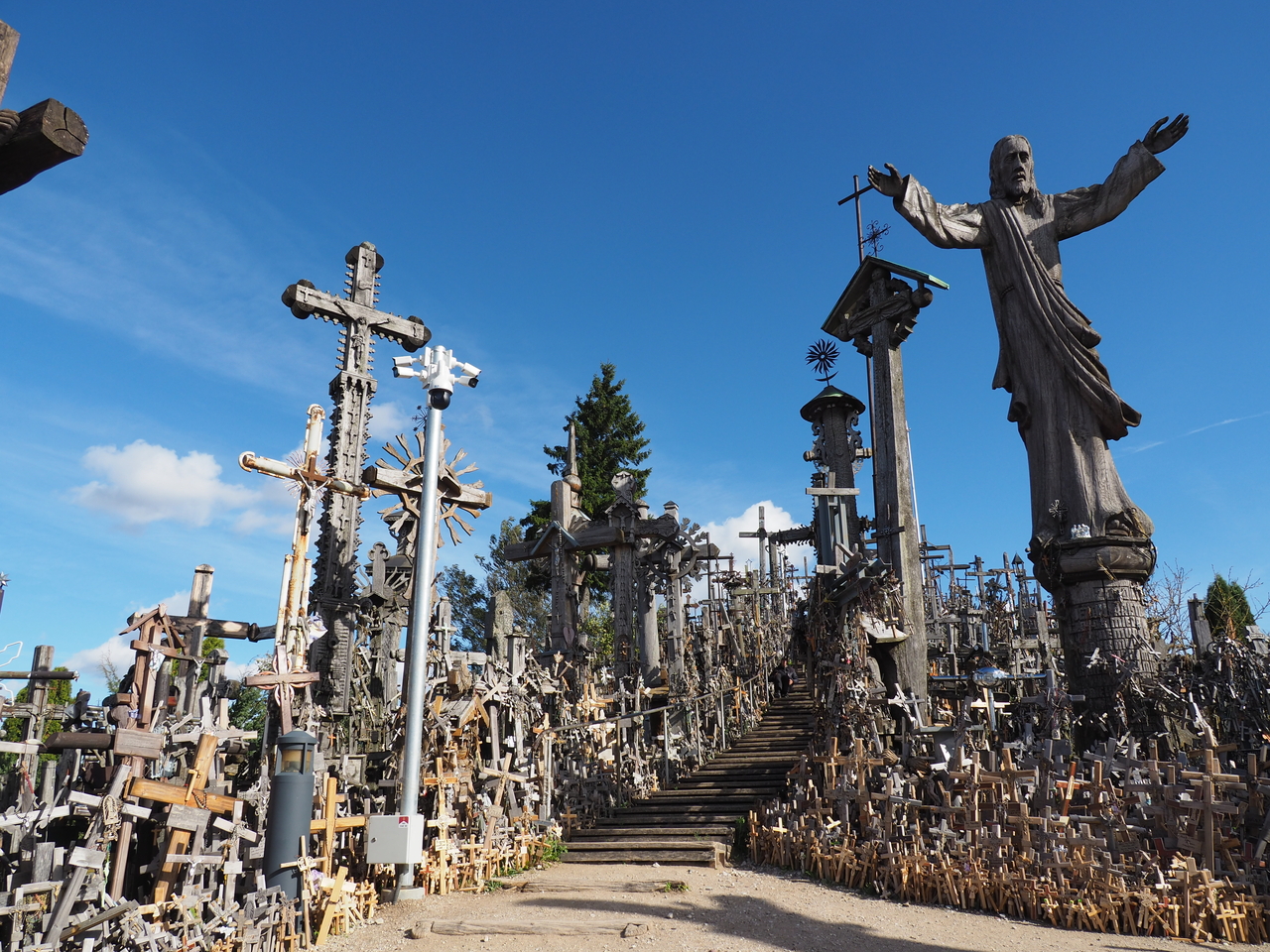 麗しき田舎バルト三国 ついでのフィンランド ５ シャウレイ十字架の丘 シャウレイ リトアニア の旅行記 ブログ By Shigeru37さん フォートラベル
