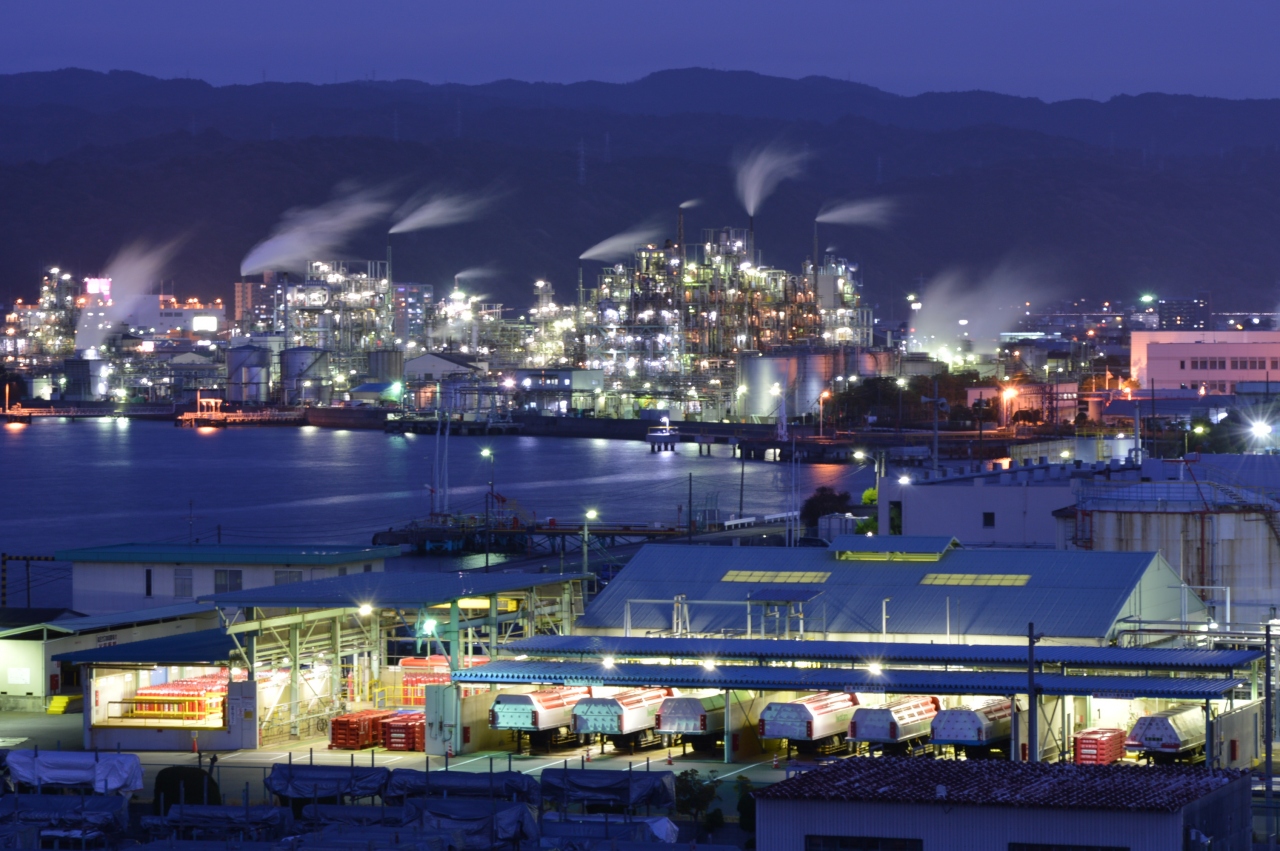 カメラ初心者 初めての工場夜景撮影に挑戦 周南コンビナート 徳山 周南 山口県 の旅行記 ブログ By Akm Bobcatさん フォートラベル