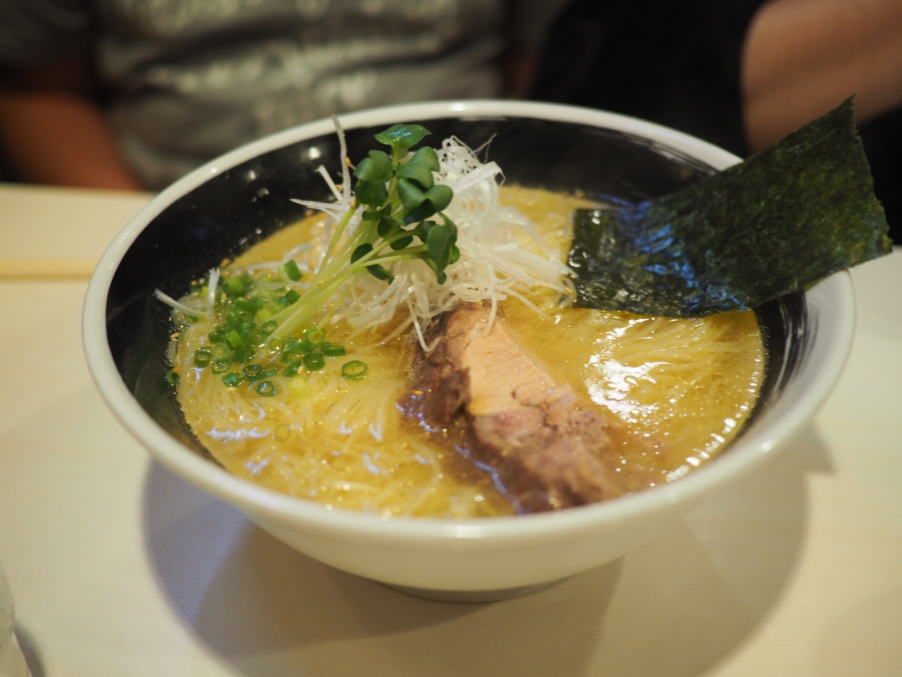 麺が益々細くなった麵屋侍の塩ラーメンとパンク事件 市原 千葉県 の旅行記 ブログ By メンデル親父さん フォートラベル 麺が益々細くなった麵屋侍の塩ラーメンとパンク事件 市原 千葉県 の旅行記 ブログ By メンデル親父さん フォートラベル