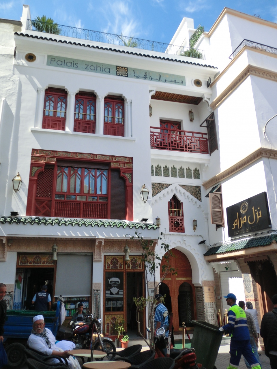 シニア夫婦のスペイン ポルトガル周遊旅行 21 現地ツアーでモロッコ タンジェへ タンジェ モロッコ の旅行記 ブログ By クッキーさん フォートラベル シニア夫婦のスペイン ポルトガル周遊旅行 21 現地ツアーでモロッコ タンジェへ タンジェ モロッコ の旅行記 ブログ By クッキーさん フォートラベル