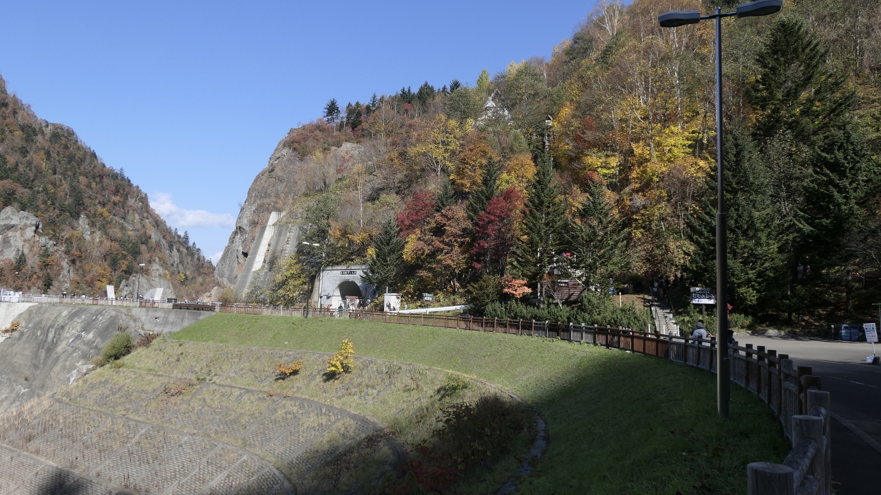 定山渓温泉 北海道 札幌 2日目紅葉 豊平峡 定山渓温泉 北海道 の旅行記 ブログ By だいちゃんさん フォートラベル