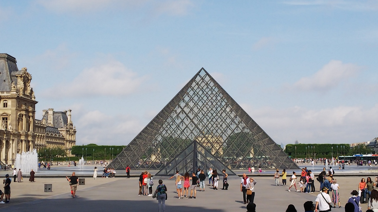 フランスツアー一人旅 ５日目 憧れのルーブル美術館見学編 パリ フランス の旅行記 ブログ By サロブラさん フォートラベル