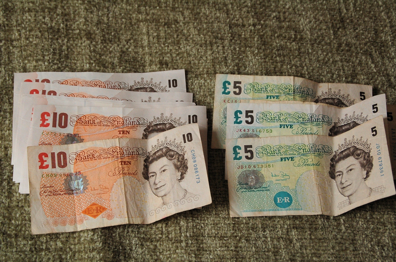 超美品　英国　旧50ポンド紙幣　Eシリーズ　5枚