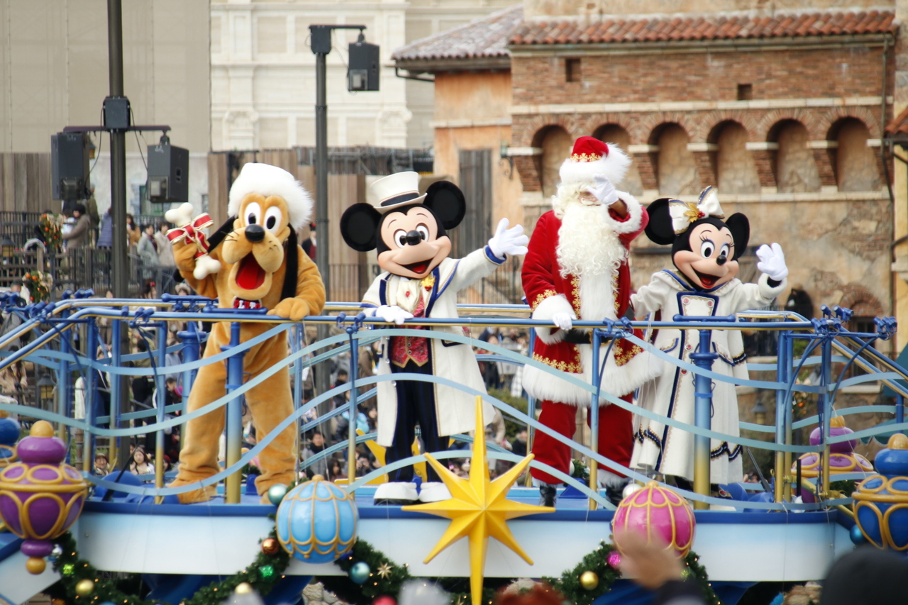 クリスマス 子連れディズニー2日間 東京ディズニーリゾート 千葉県 の旅行記 ブログ By Nico Nicoさん フォートラベル