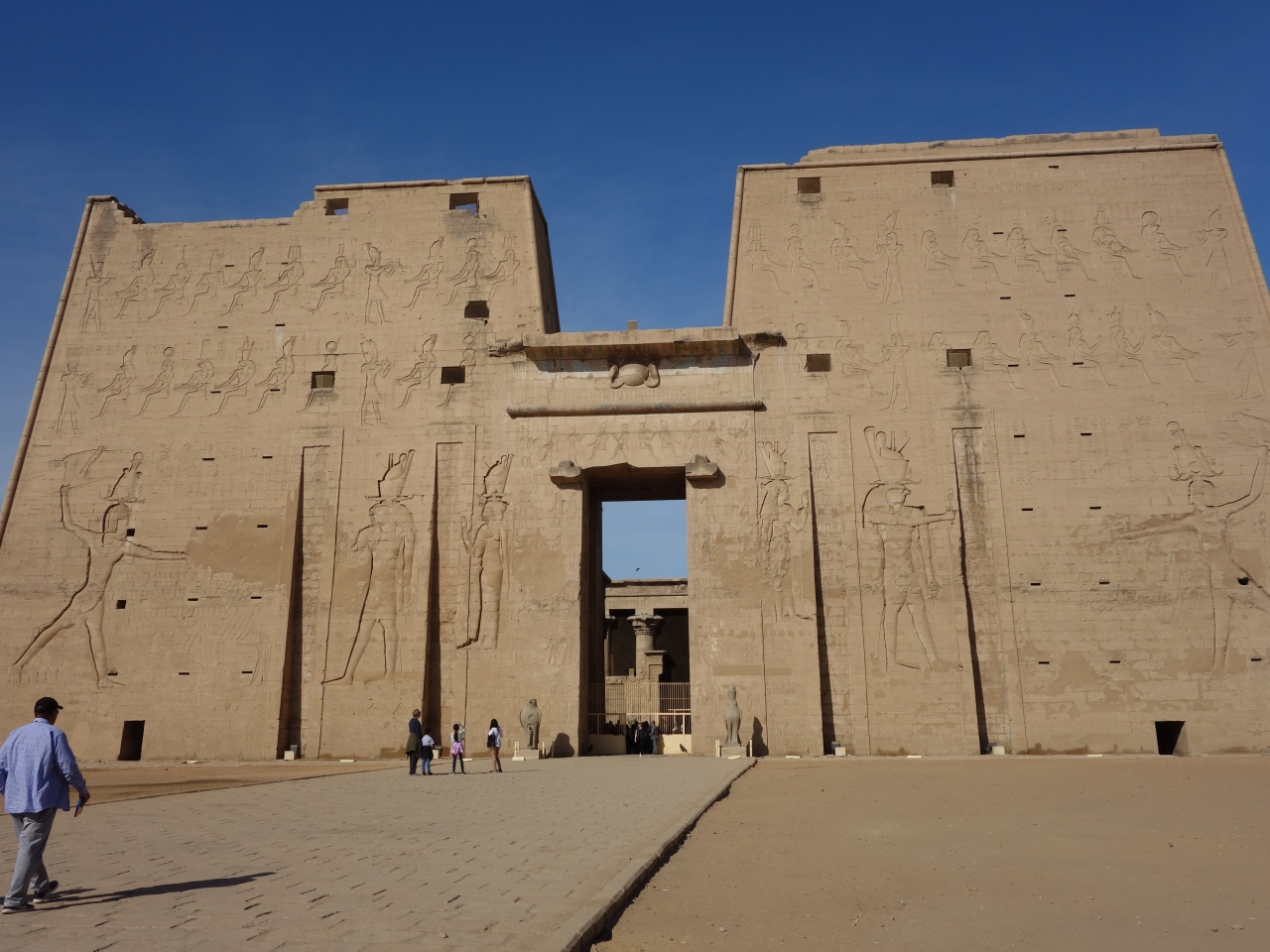 5千年の歴史は半端なかった エジプト5 コムオンボ コム オンボ エジプト の旅行記 ブログ By Norisueさん フォートラベル