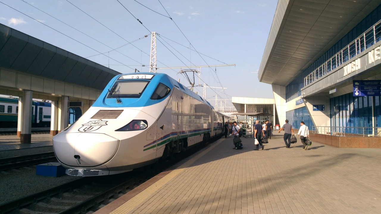 情熱 熱風 ウズベキスタン ブハラへの鉄道旅 タシケント ウズベキスタン の旅行記 ブログ By つみきさん フォートラベル