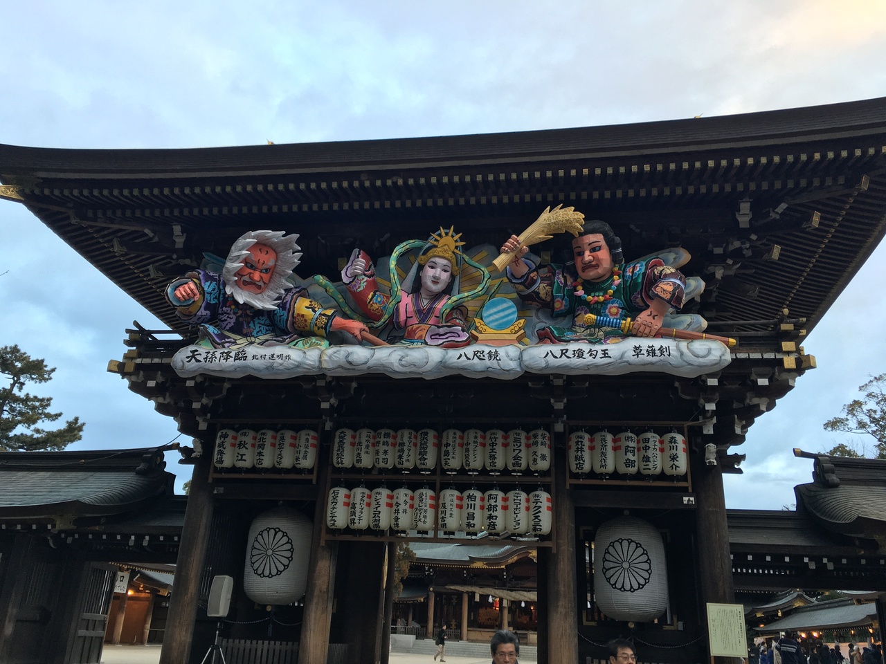 神社 初詣 寒川