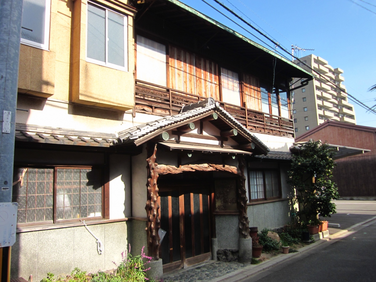 播州 姫路 面影少ない妓楼跡が残る梅が枝遊郭跡をぶらぶら歩き旅 姫路 兵庫県 の旅行記 ブログ By 機乗の空論さん フォートラベル 播州 姫路 面影少ない妓楼跡が残る梅が枝遊郭跡をぶらぶら歩き旅 姫路 兵庫県 の旅行記 ブログ By 機乗の空論さん フォートラベル