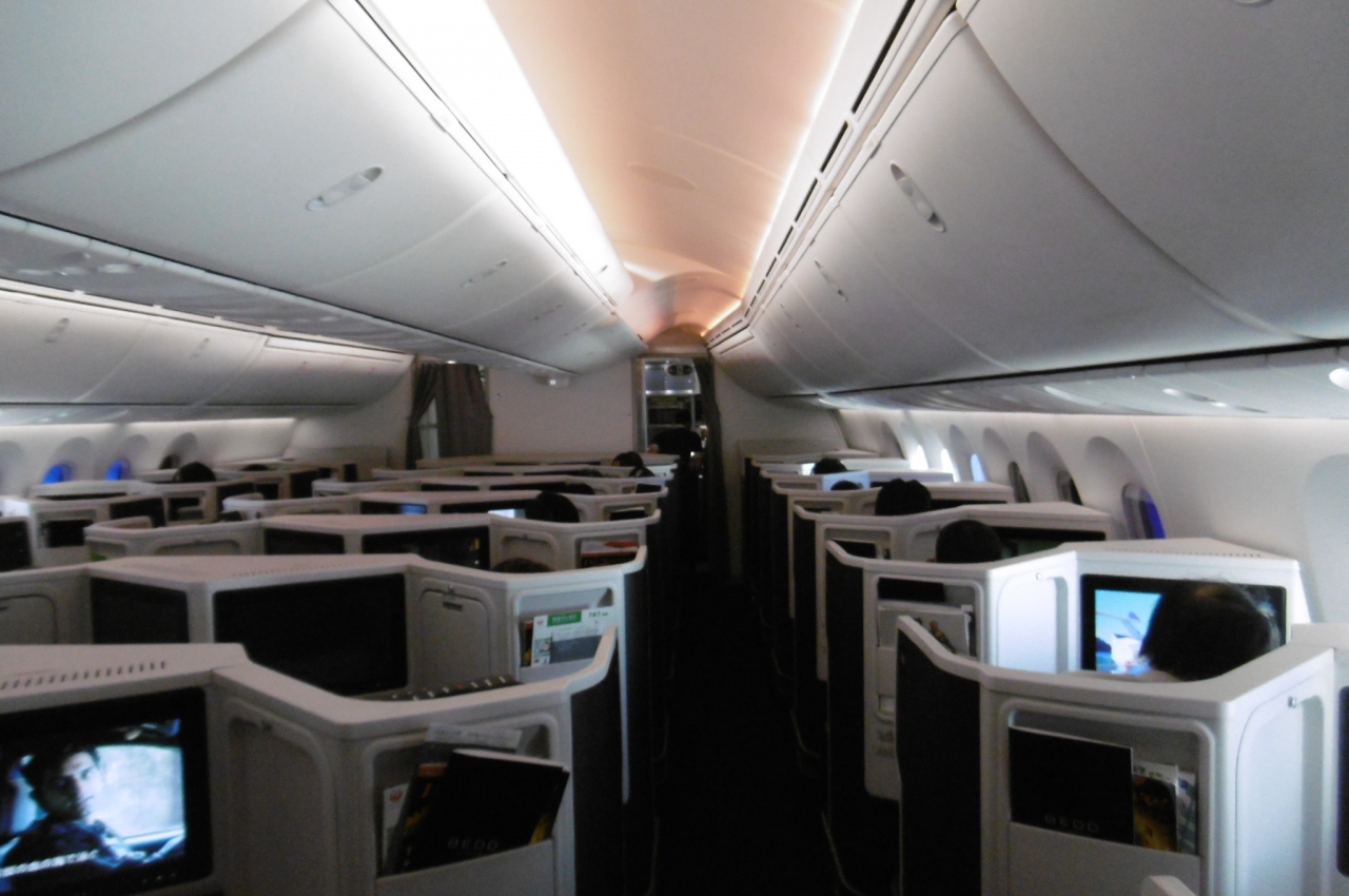 日本航空 Jal ビジネスクラス搭乗記 成田 クアラルンプール 緊急速報 Jal格安ビジネス情報あり クアラルンプール マレーシア の旅行記 ブログ By Funasanさん フォートラベル