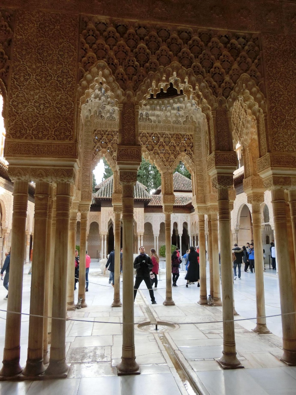 シニア夫婦のスペイン旅行 8 グラナダ編 グラナダ スペイン の旅行記 ブログ By Donny Papaさん フォートラベル シニア夫婦のスペイン旅行 8 グラナダ編 グラナダ スペイン の旅行記 ブログ By Donny Papaさん フォートラベル