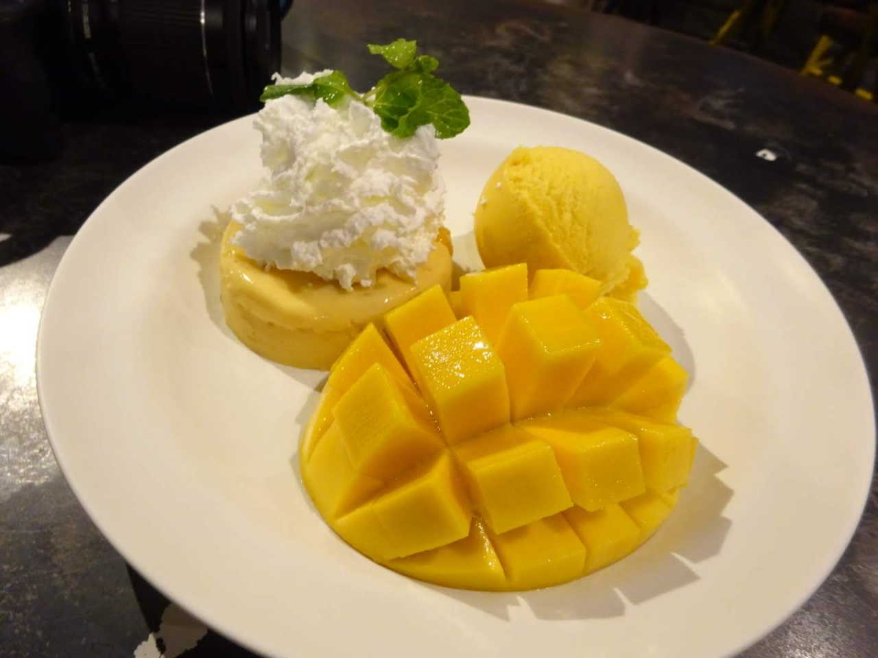 バンコク旅行 マンゴ タンゴ Mango Tango で世界一甘いマンゴーを食べてきた バンコク タイ の旅行記 ブログ By タイ に行きたいアラサー男の生涯さん フォートラベル