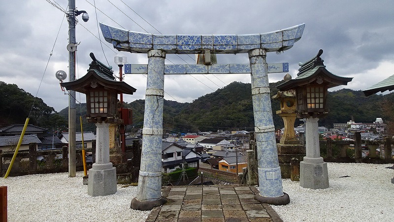 ハウステンボスと長崎ランタンの３日間 ３９ 有田観光 佐賀の珍百景 陶山神社の参拝 有田 佐賀県 の旅行記 ブログ By Hn11さん フォートラベル