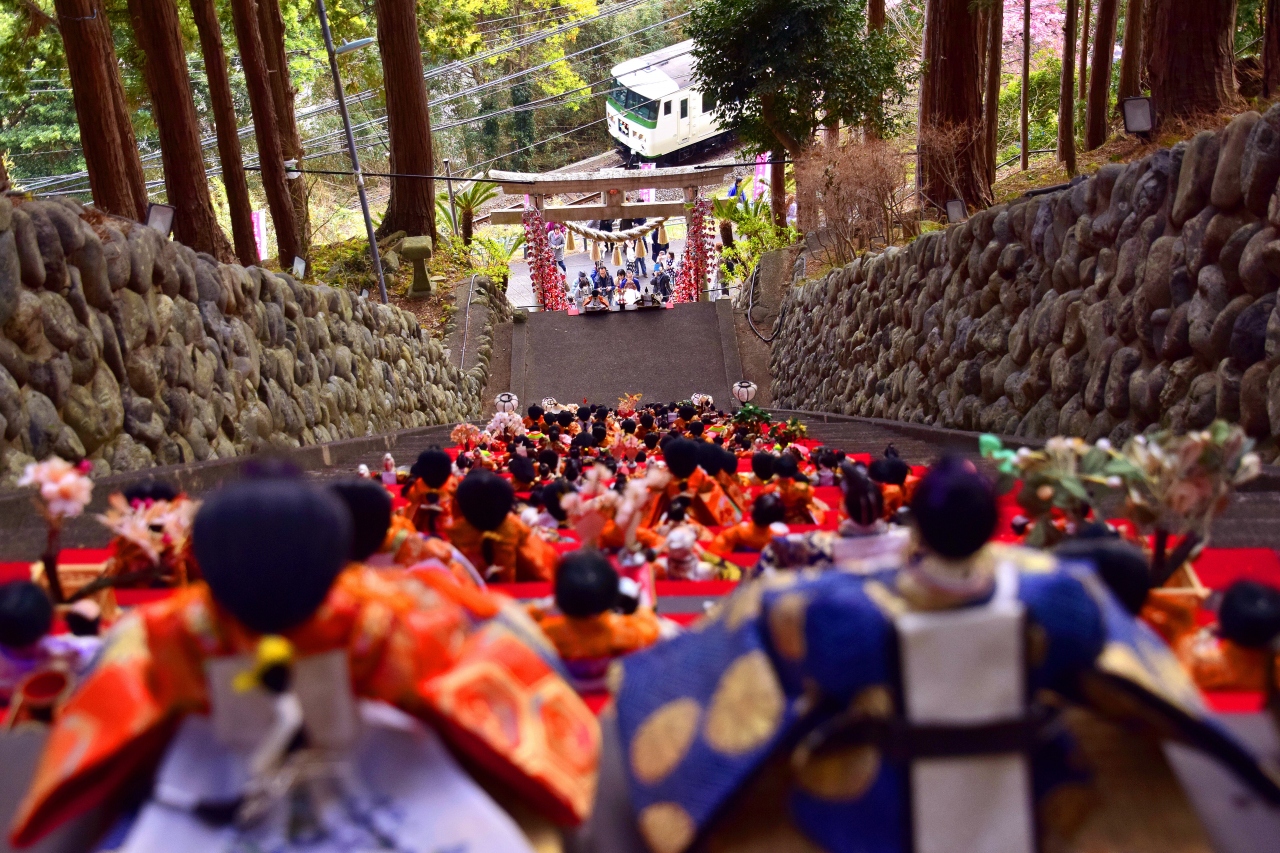 雛のつるし飾り発祥の地 伊豆稲取の 雛のつるし飾りまつり に訪れてみた 稲取温泉 静岡県 の旅行記 ブログ By 裏山秀人さん フォートラベル 雛のつるし飾り発祥の地 伊豆稲取の 雛のつるし飾りまつり に訪れてみた 稲取温泉 静岡県 の旅行記 ブログ By 裏山秀人さん フォートラベル