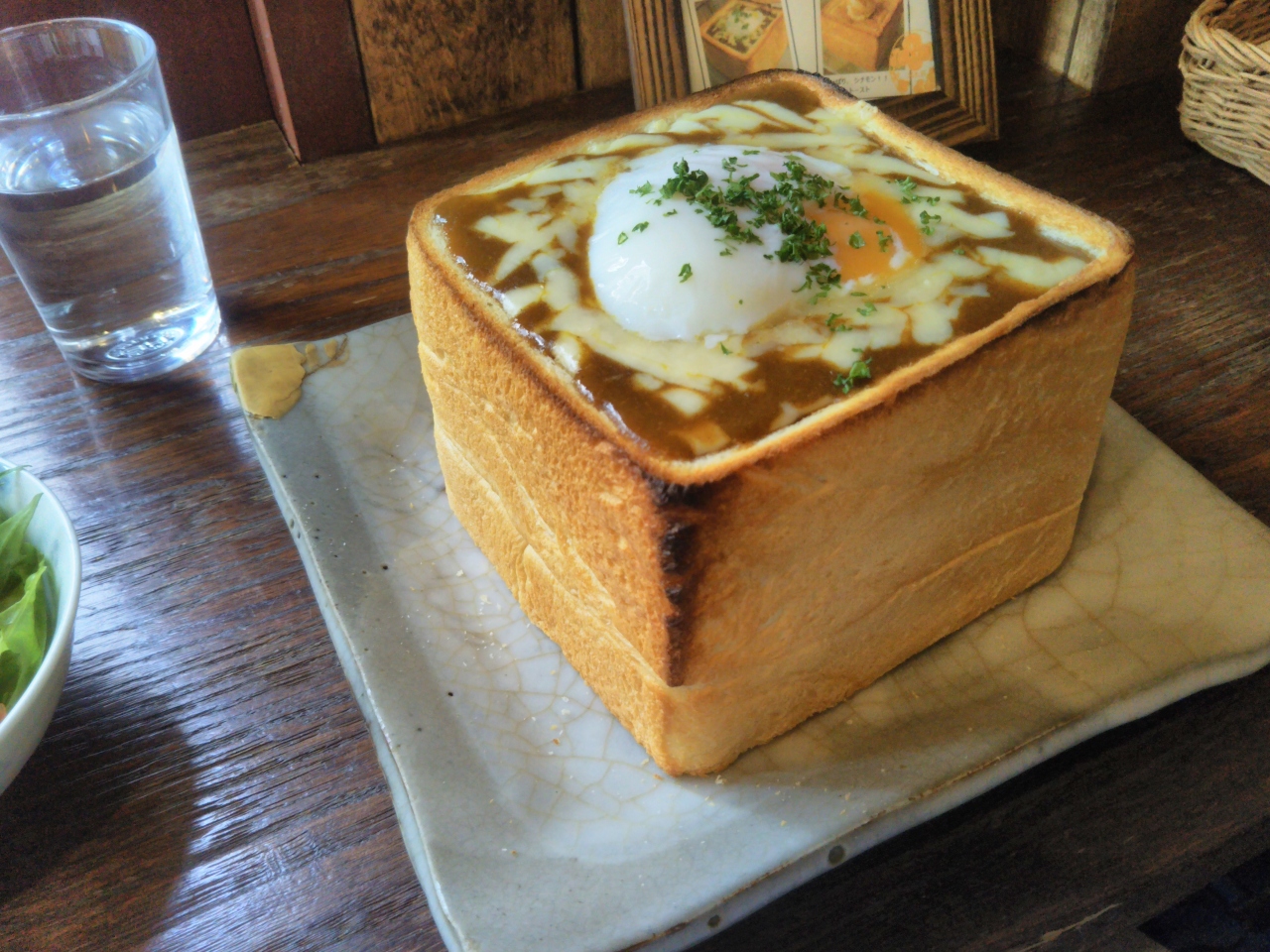 たまには ベタ な名物店めぐり1812 ジャンボカレートースト とり弁当 コッペパン 呂久呂 としまや カワシマパン 千葉 千葉市 千葉県 の旅行記 ブログ By たぬき２号さん フォートラベル